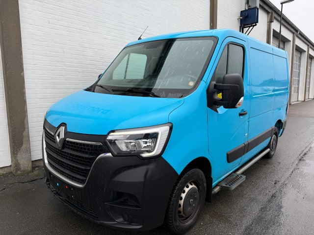 Renault Master IV T33