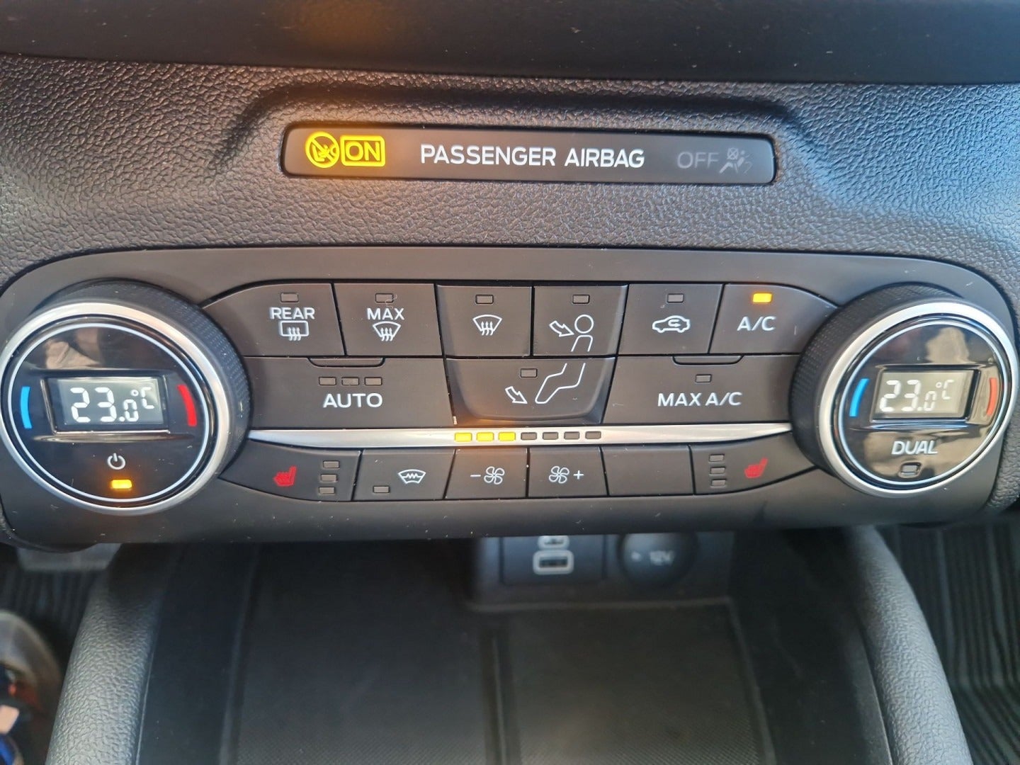 Billede af Ford Kuga 1,5 EcoBlue Titanium aut. Van