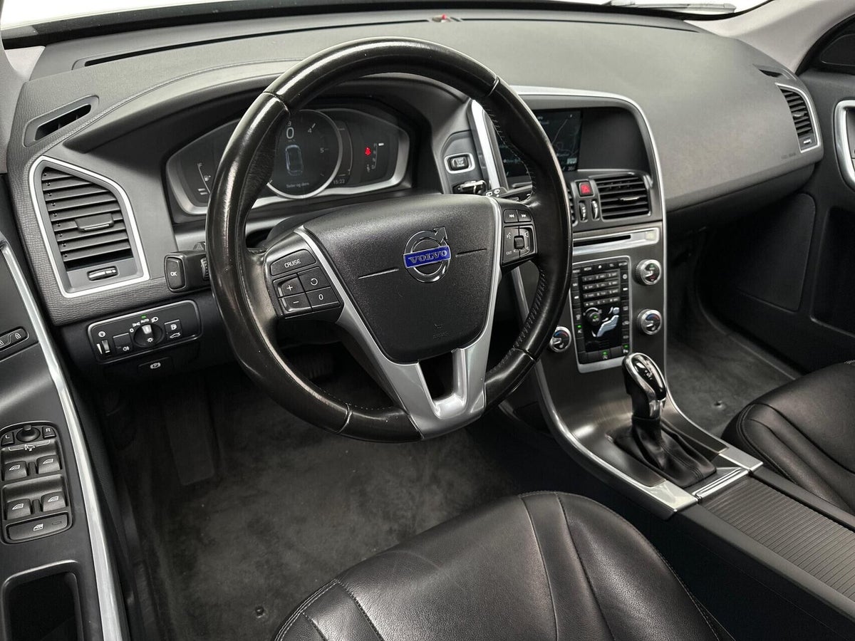 Volvo XC60 D3 150 Momentum aut. billede 3