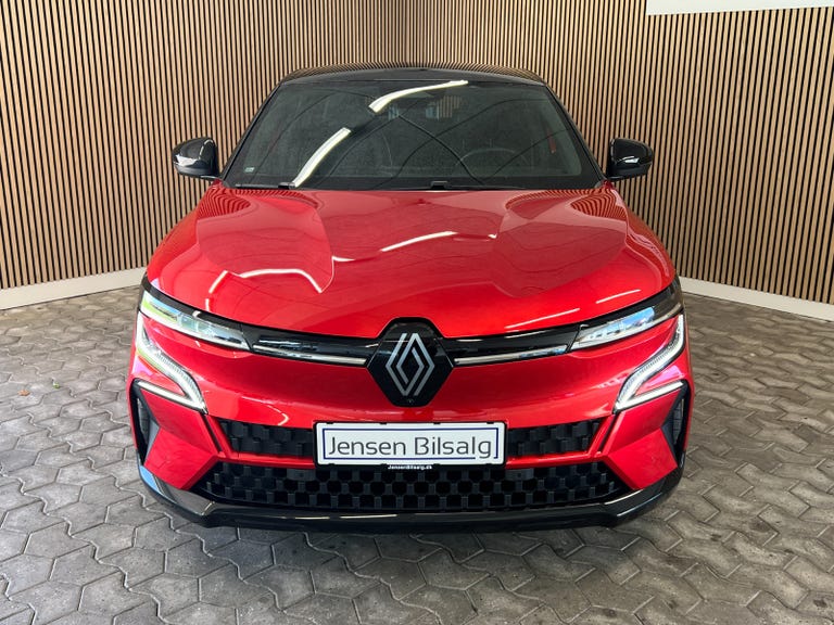 Renault Megane E-Tech Iconic