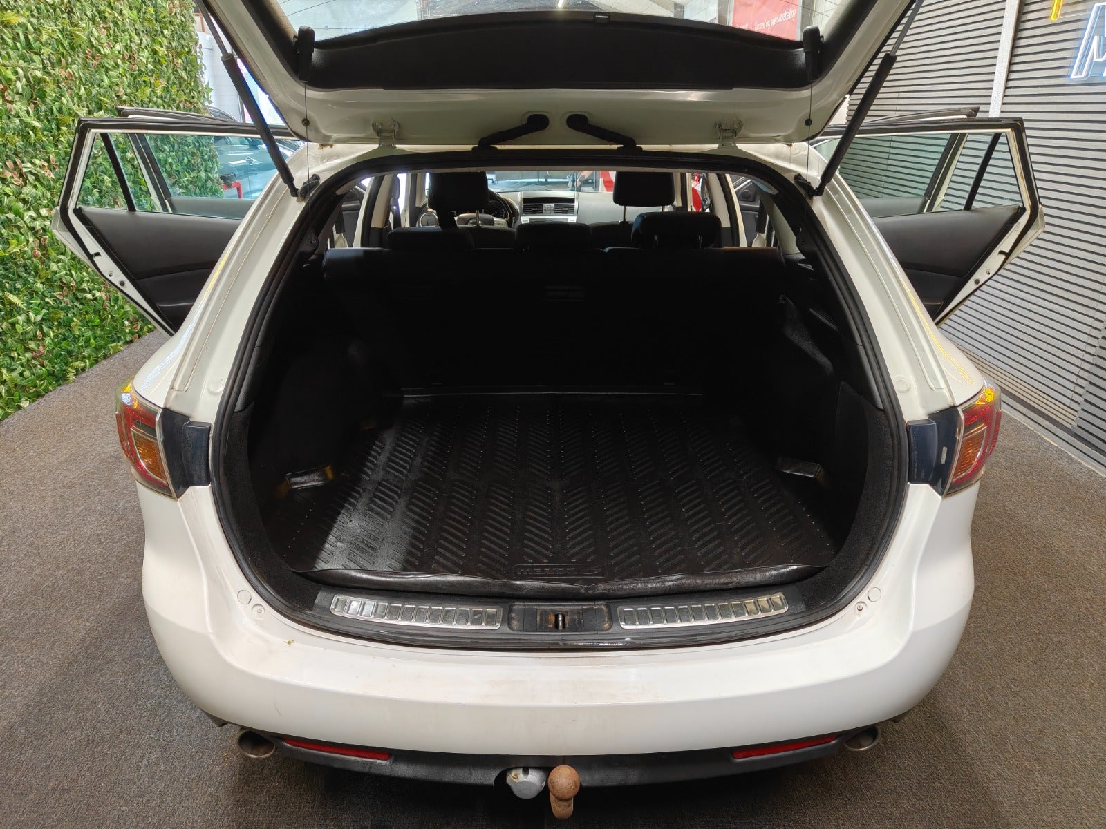 Billede af Mazda 6 2,0 Advance stc.