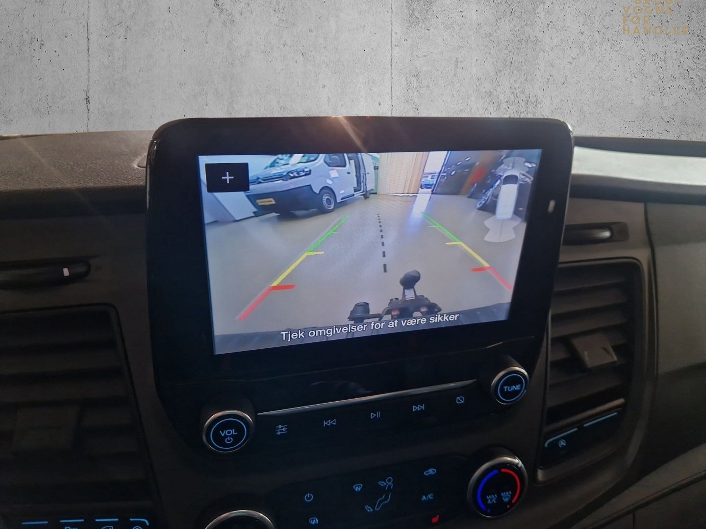 Billede af Ford Transit Custom 300L 2,0 EcoBlue Trend aut.