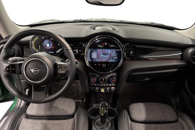 MINI Cooper SE Classic Trim