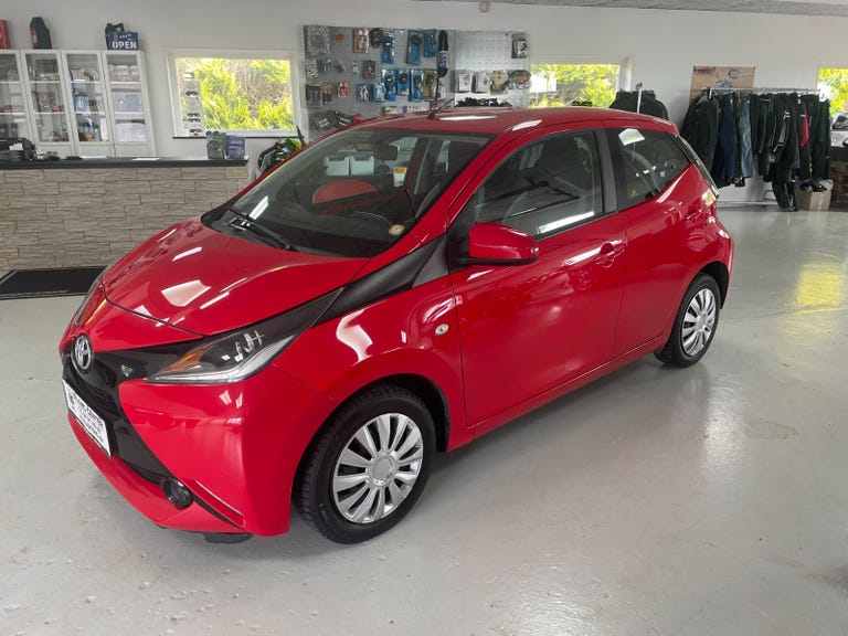 Toyota Aygo VVT-i x-play x-touch