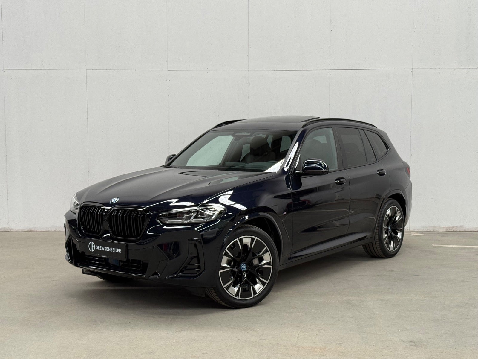 BMW iX3 Charged Plus M-Sport A
