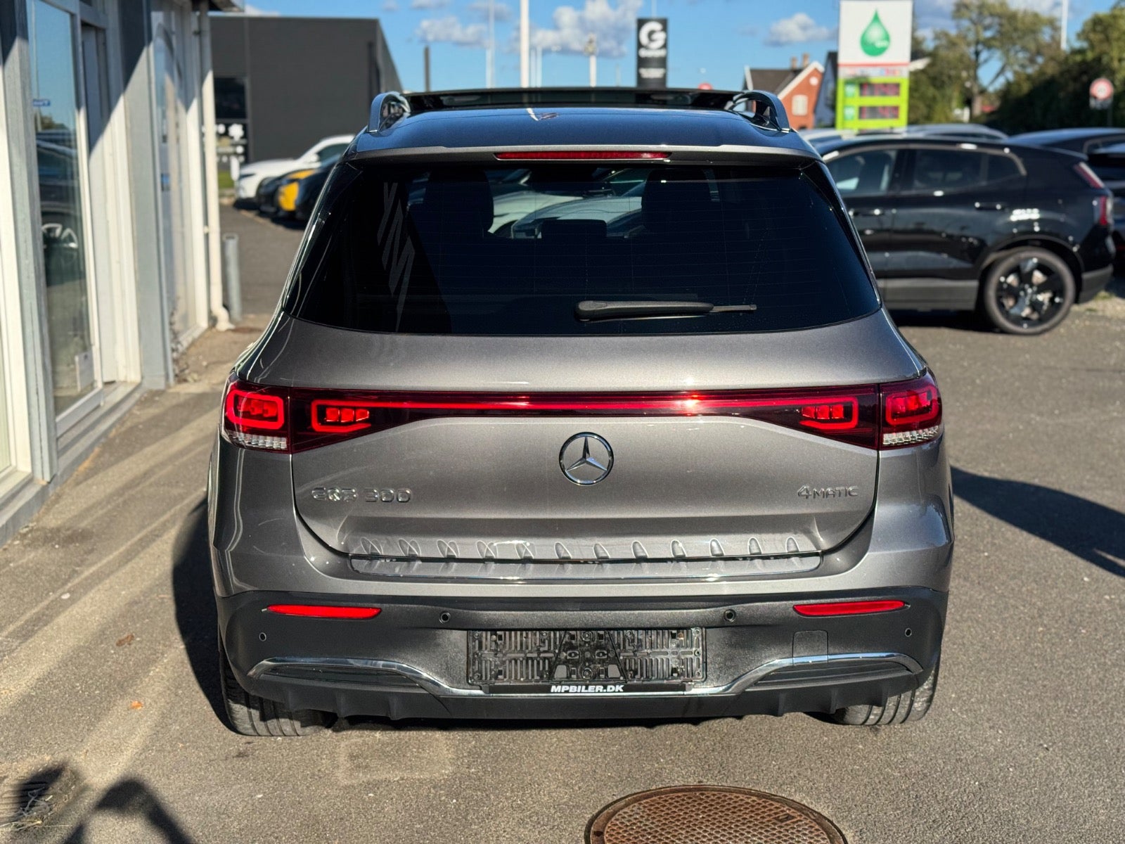 Billede af Mercedes EQB300  AMG Line 4Matic