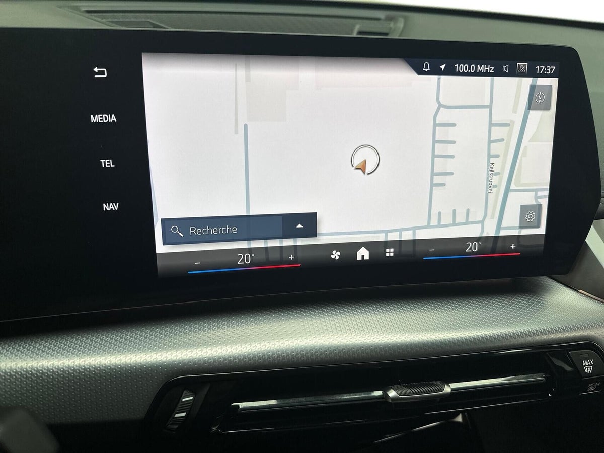 BMW iX1 eDrive20 M-Sport billede 11