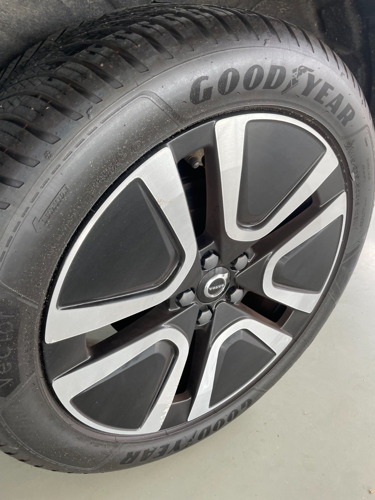 Billede af Volvo XC40 1,5 T4 Recharge Core aut.