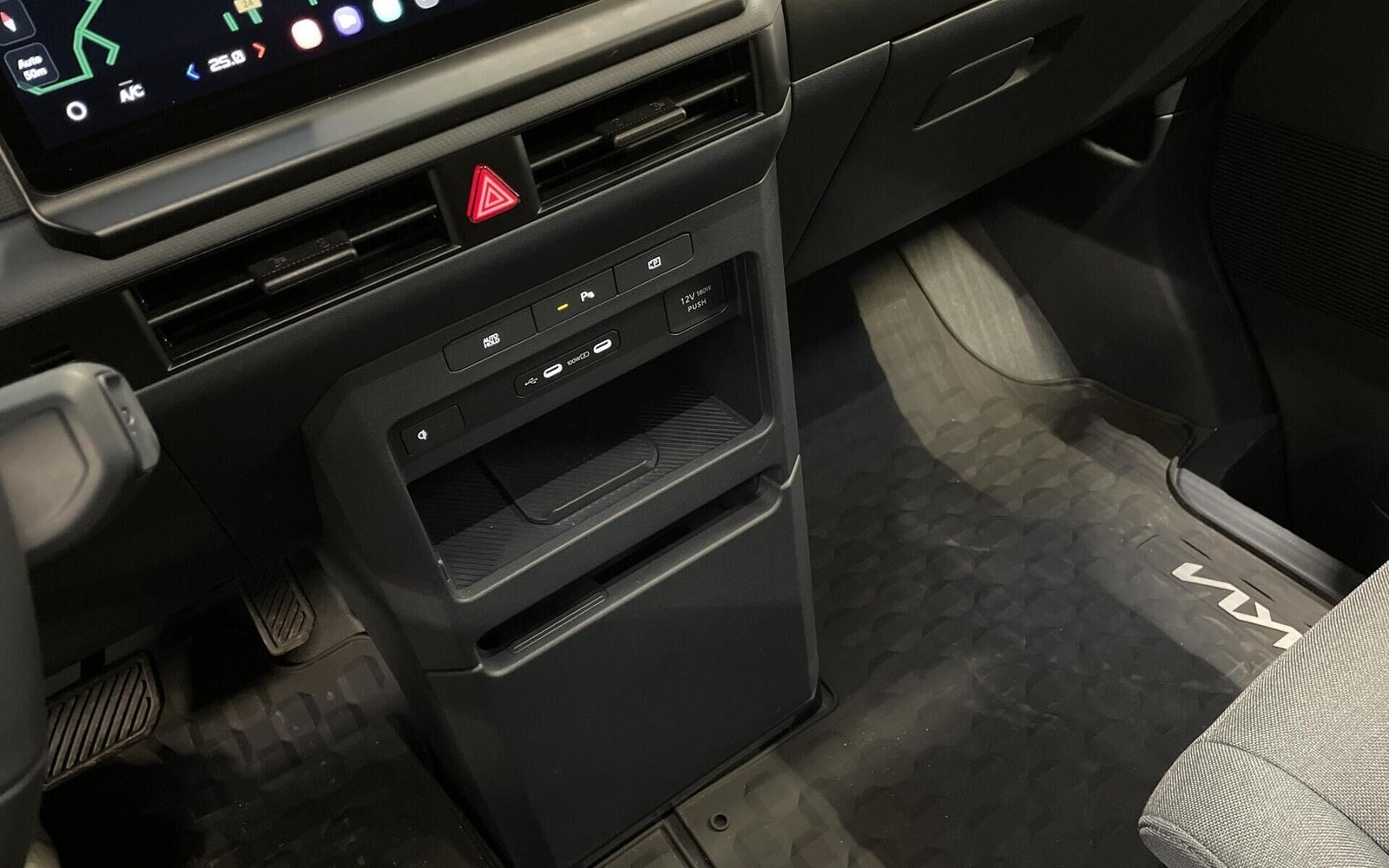 Kia PV5 Long Range Work Pro