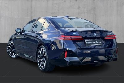 BMW i5 eDrive40 M-Sport Pro - 2