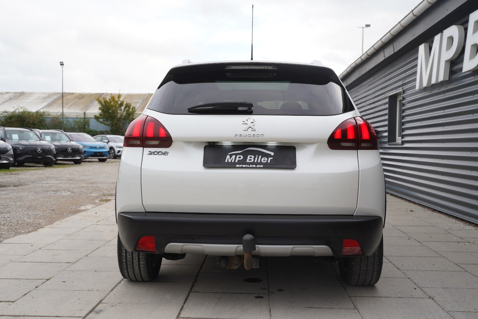 Billede af Peugeot 2008 1,6 BlueHDi 100 Desire Sky