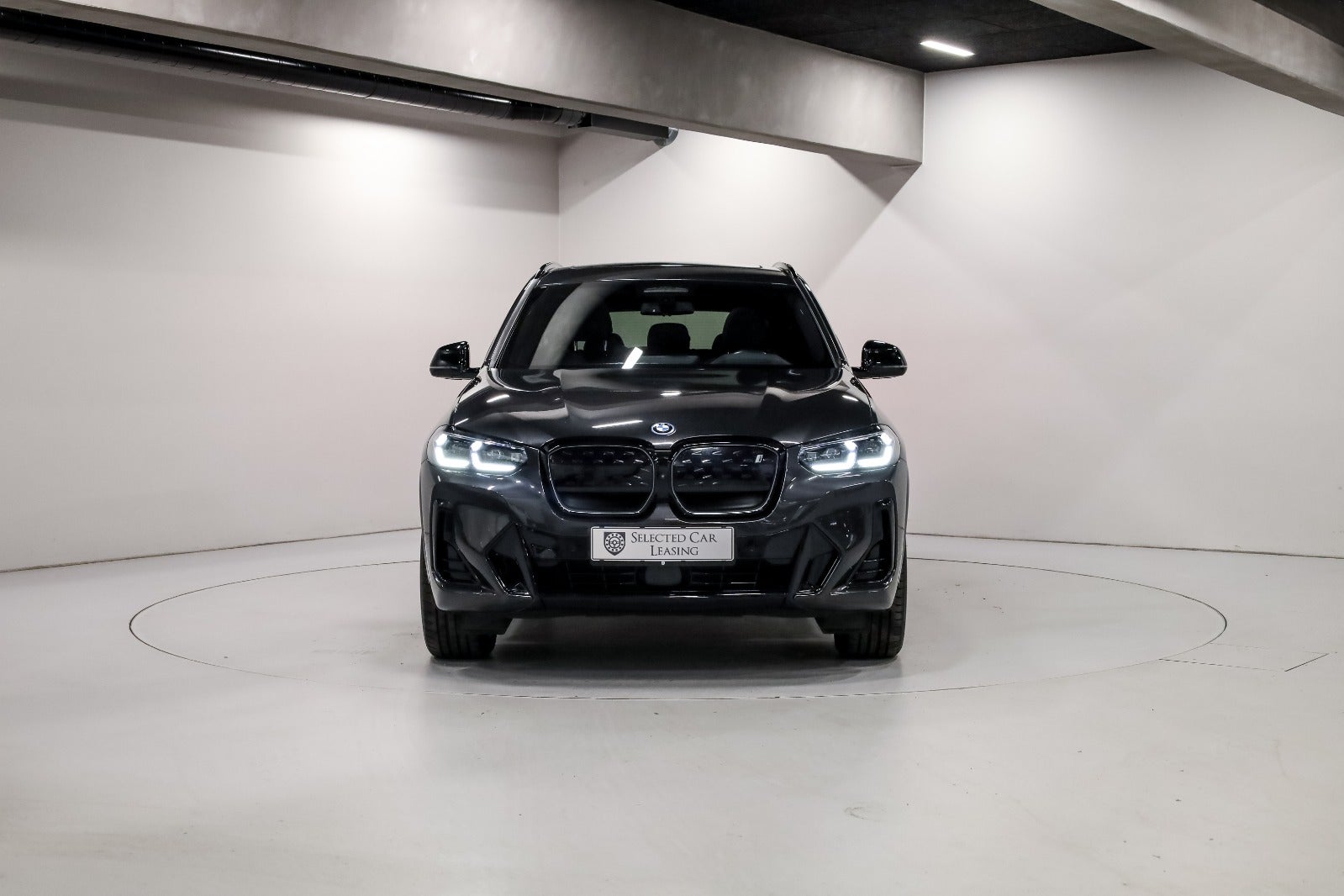 BMW iX3 Charged Plus M-Sport