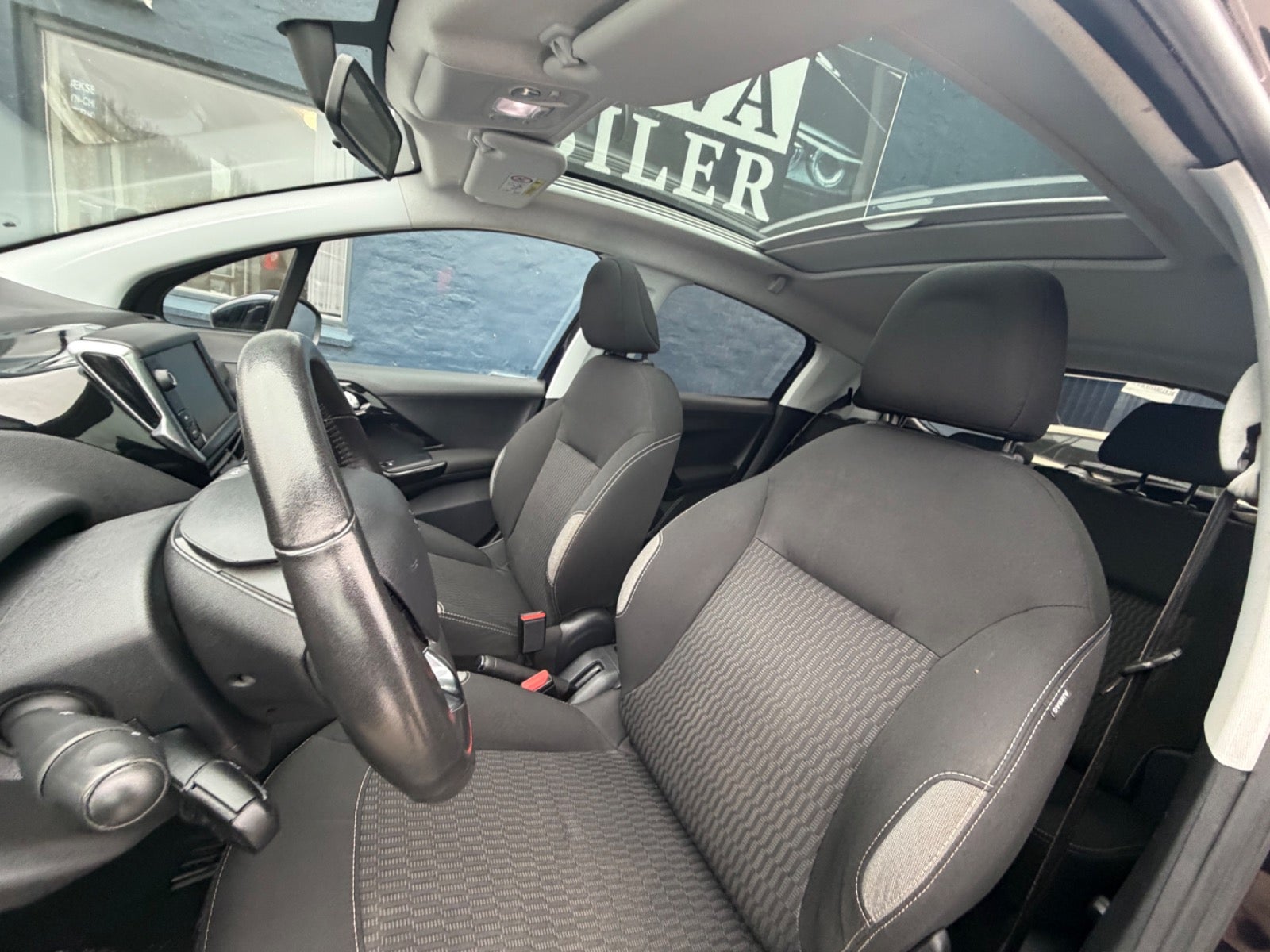 Billede af Peugeot 208 1,6 BlueHDi 100 Active+