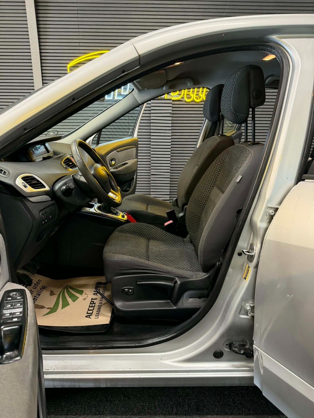 Billede af Renault Grand Scenic III 1,5 dCi 110 Authentique+ 7prs