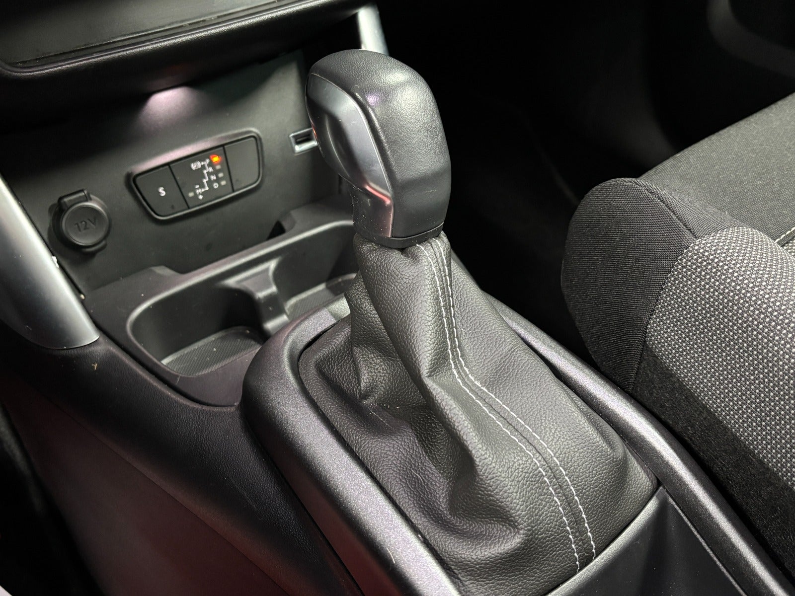 Billede af Citroën C3 Aircross 1,5 BlueHDi 120 Shine Sport EAT6