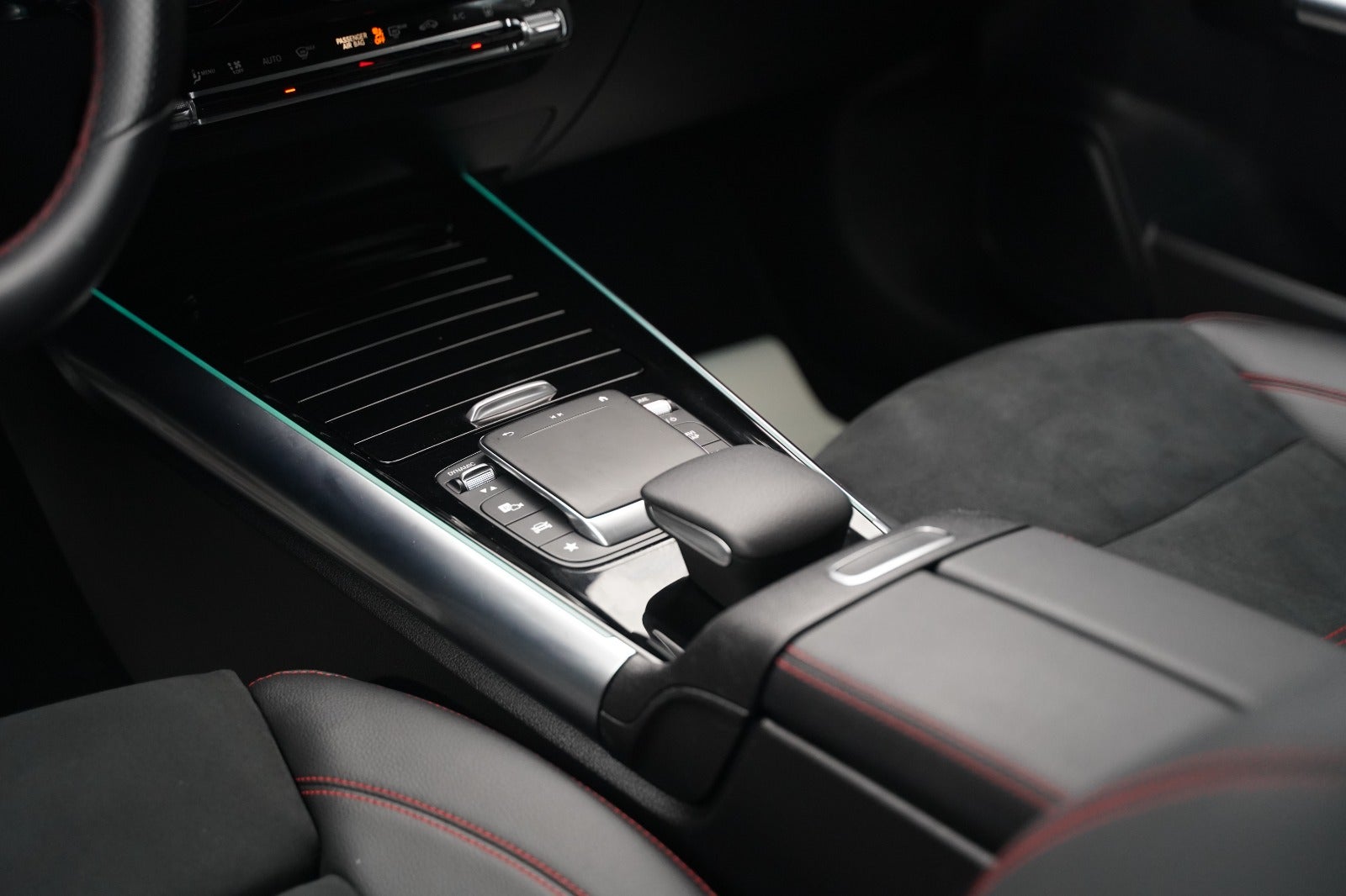 Billede af Mercedes EQA300  AMG Line 4Matic