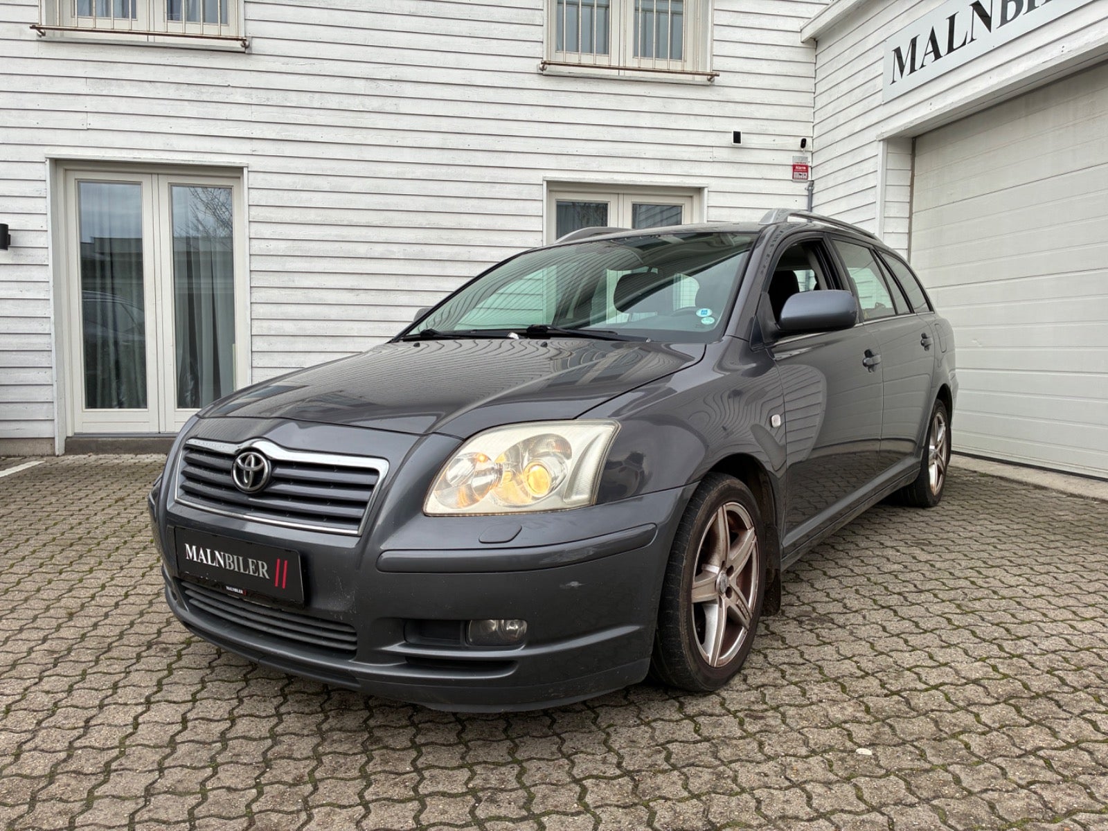 Billede af Toyota Avensis 1,8 VVT-i Sol stc.