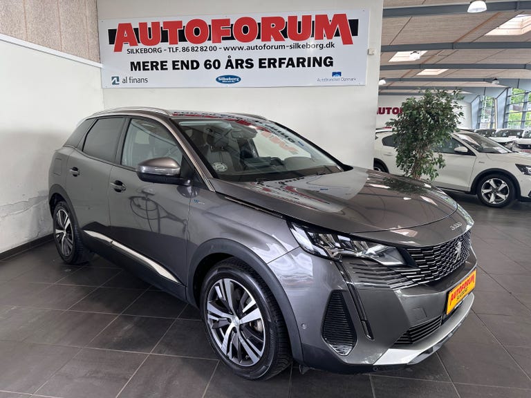 Peugeot 3008 Hybrid4 Allure Pack LTD EAT8 Van