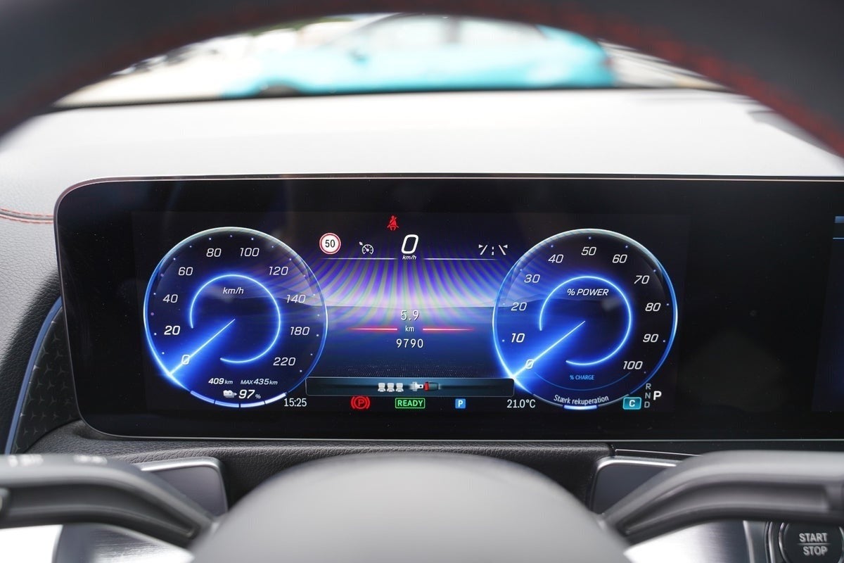 Billede af Mercedes EQB300  AMG Line 4Matic