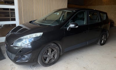 Renault Grand Scenic III 1,9 dCi 130 Dynamique 7prs 5d