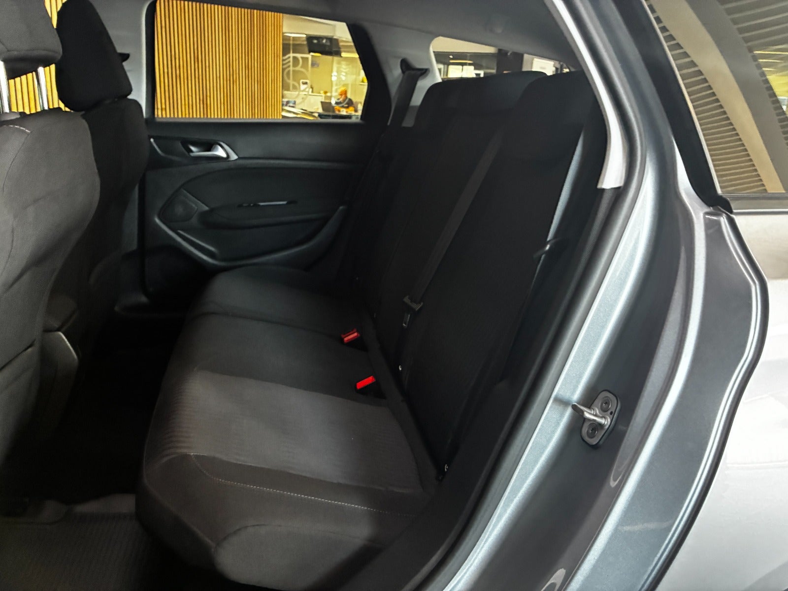 Billede af Peugeot 308 1,6 BlueHDi 120 Active SW
