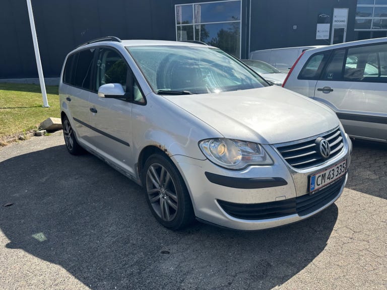 VW Touran TDi 105