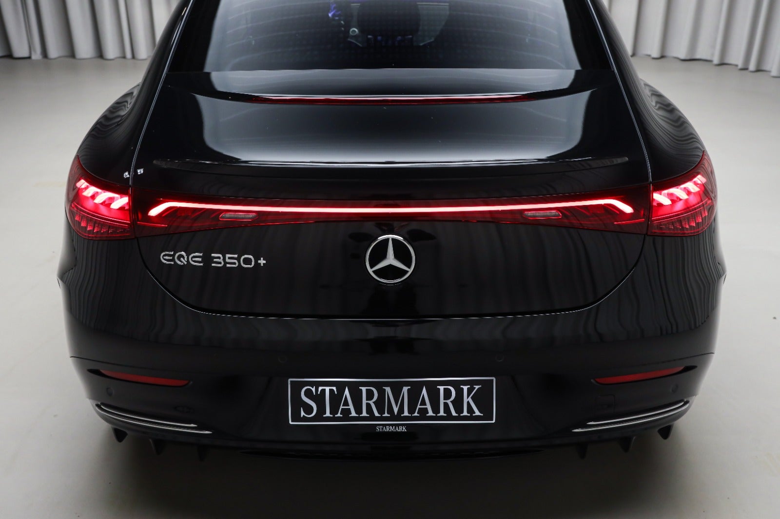 Mercedes-Benz EQE 350+