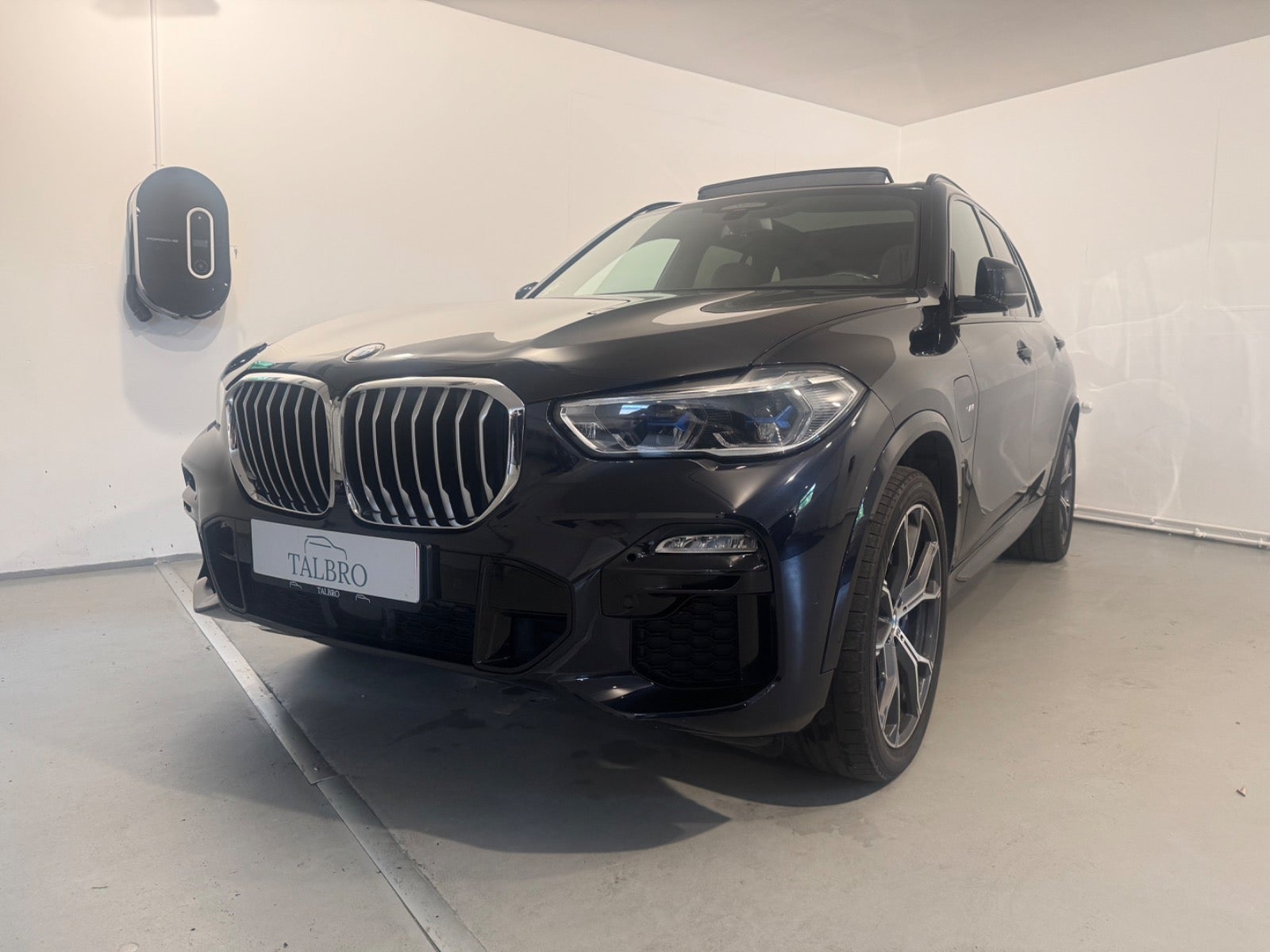 BMW – X5