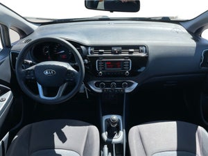 Kia Rio CVVT Style+