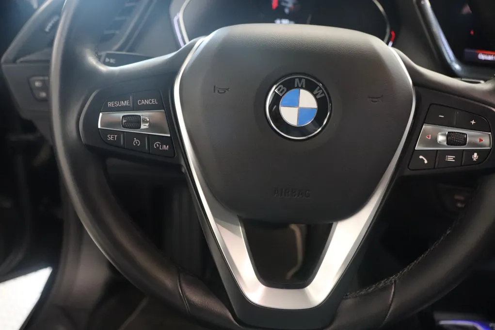 BMW 118i Sport Line aut.