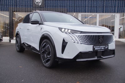 Peugeot e-3008 77 GT Pack 5d