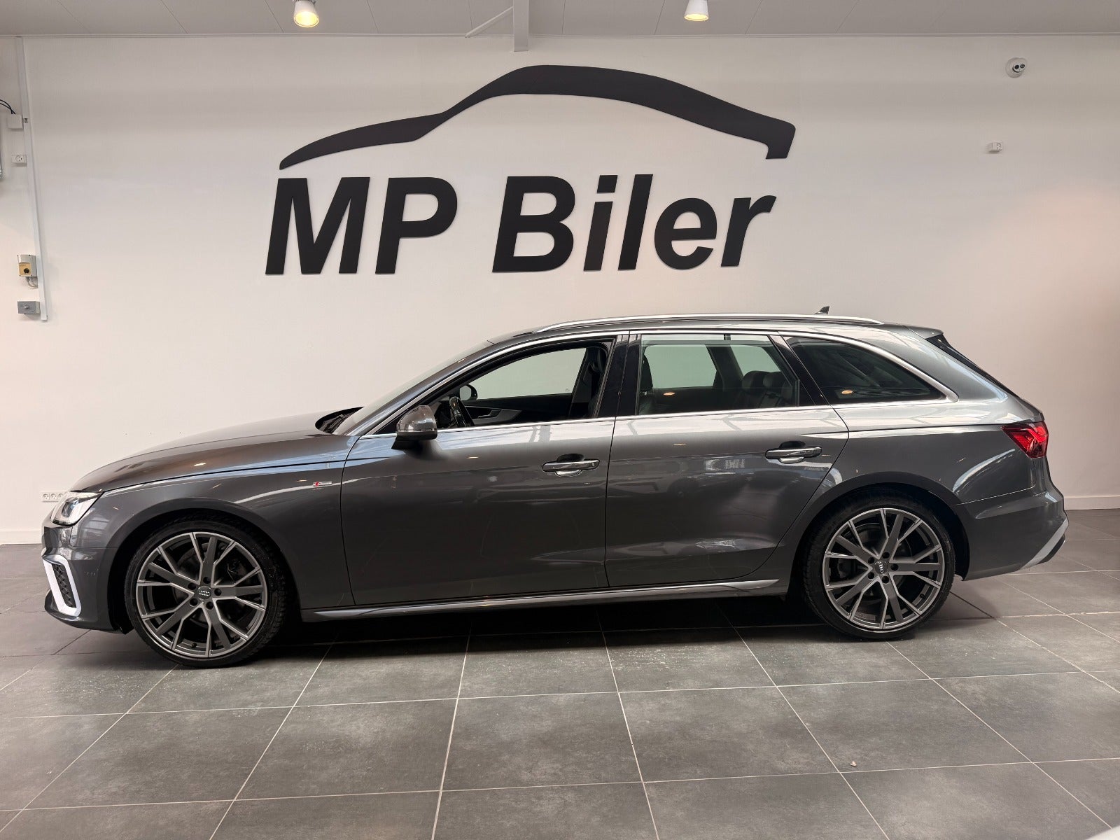 Billede af Audi A4 40 TFSi S-line Prestige Tour plus Avant S-tr.