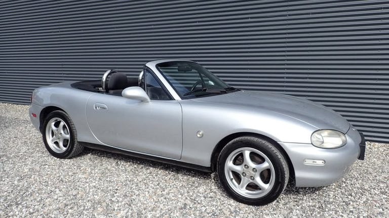 Mazda MX-5 