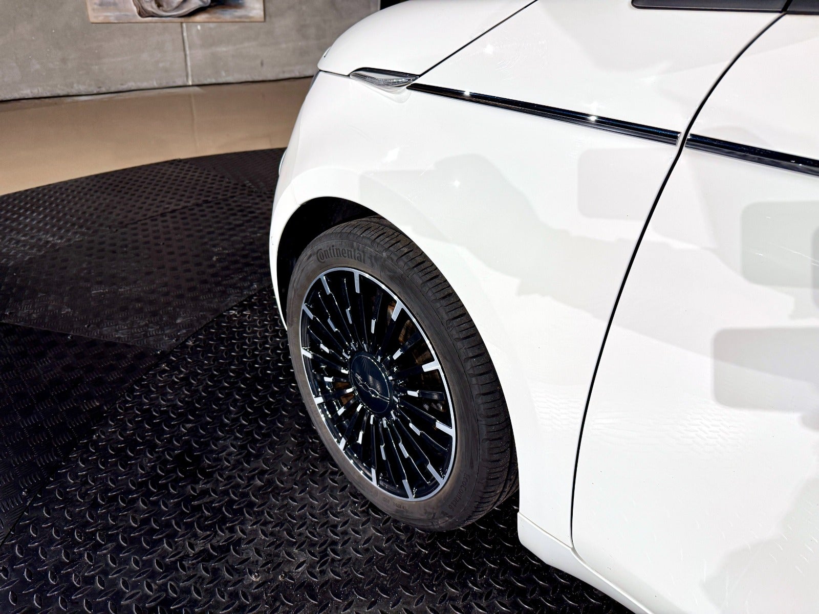 Billede af Fiat 500e 42 la Prima