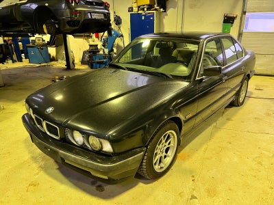 BMW 520i 2,0  4d