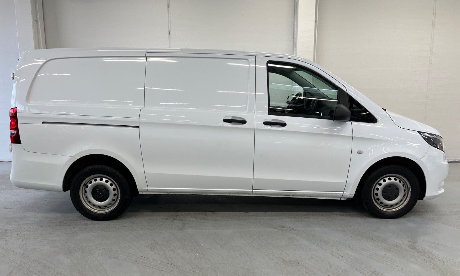 Billede af Mercedes Vito 114 2,0 CDi Kassevogn aut. L RWD