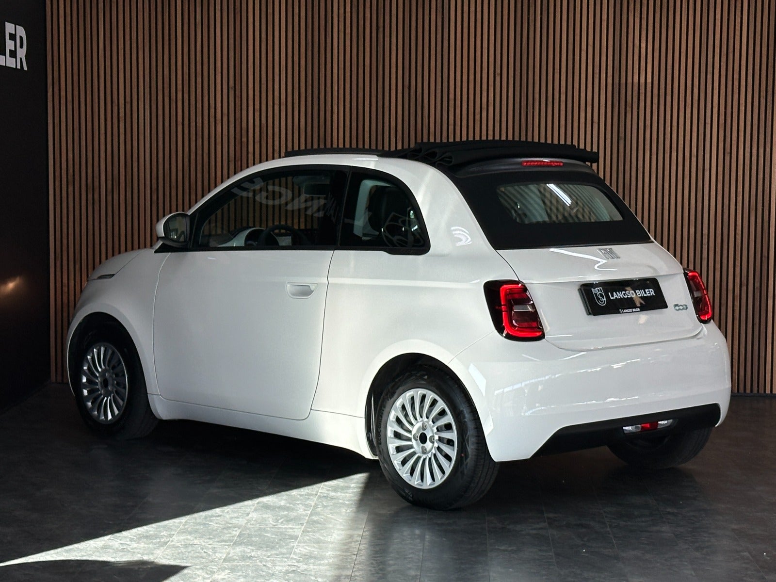 Billede af Fiat 500e 42 Icon Cabrio
