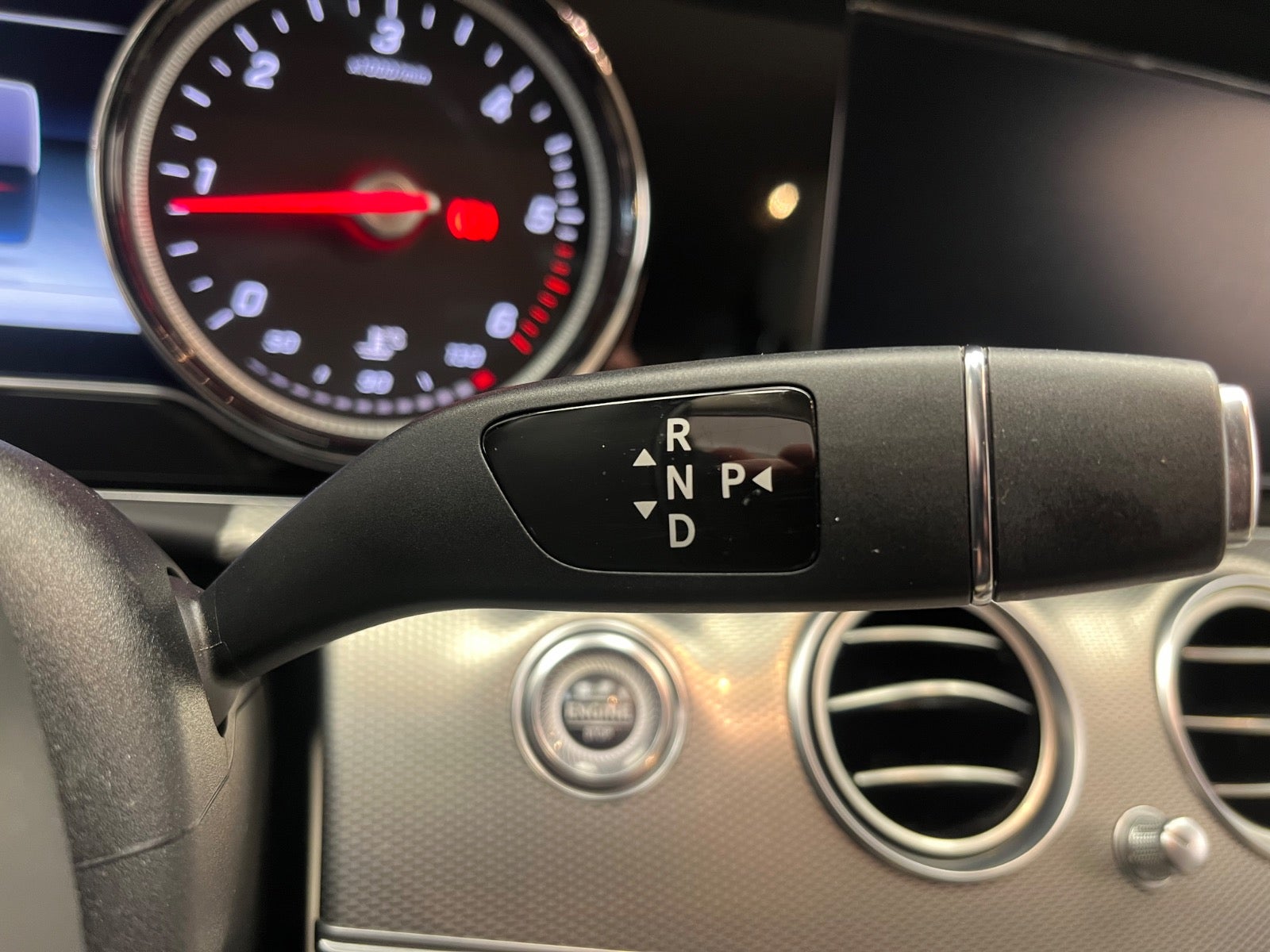 Billede af Mercedes E220 d 2,0 Avantgarde stc. aut.