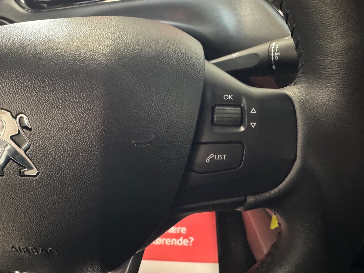 Peugeot 208 PureTech 82 Active