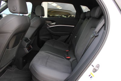 Audi e-tron S-line quattro