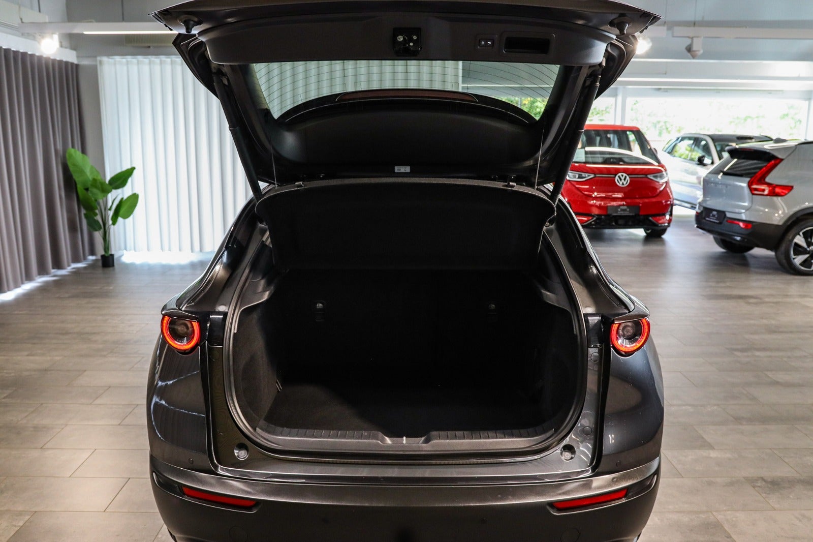 Billede af Mazda CX-30 2,0 SkyActiv-X 180 Cosmo