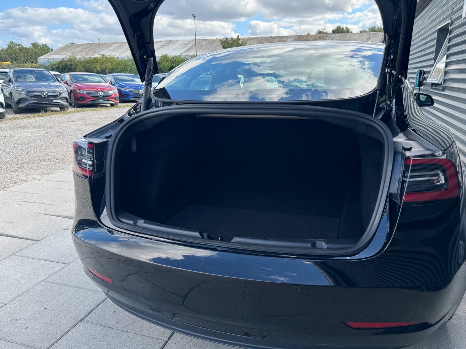 Billede af Tesla Model 3  Standard Range+ RWD