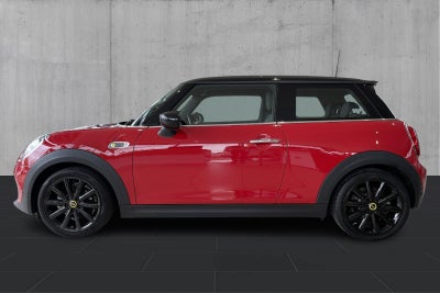 MINI Cooper SE Trim M - 1