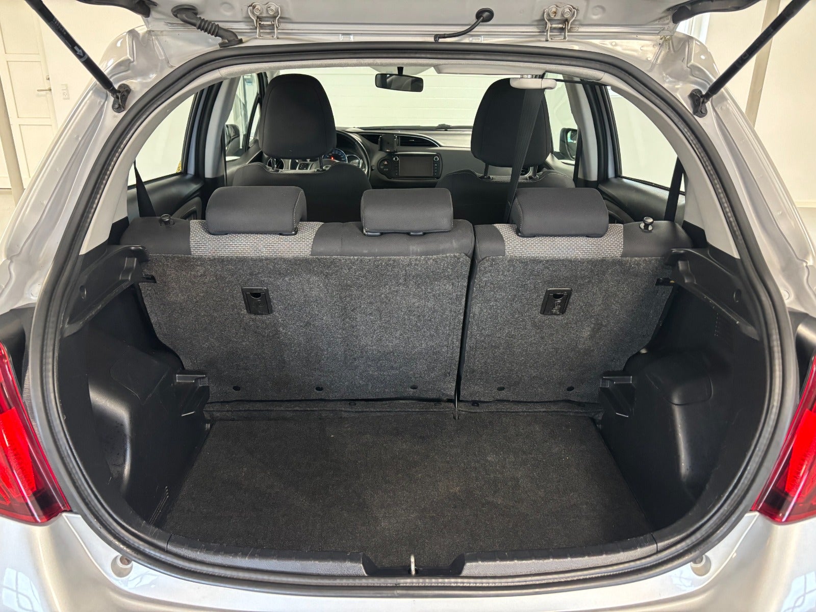 Toyota Yaris Hybrid H2 e-CVT