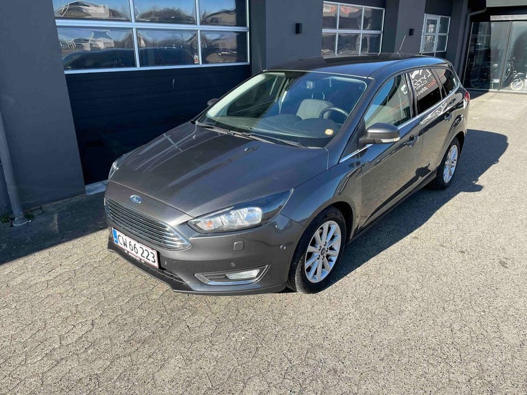 Ford Focus EcoBoost Titanium stc.