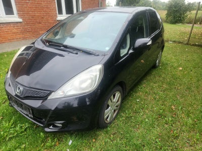 Honda Jazz 1,4 Elegance CVT 5d