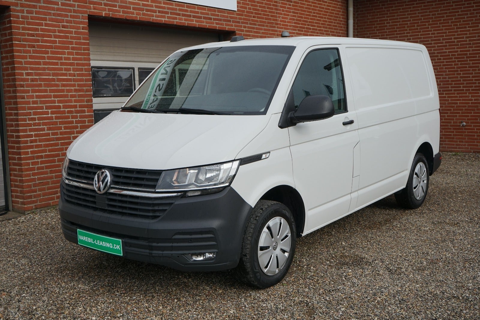 Billede af VW Transporter 2,0 TDi 150 Kassevogn kort