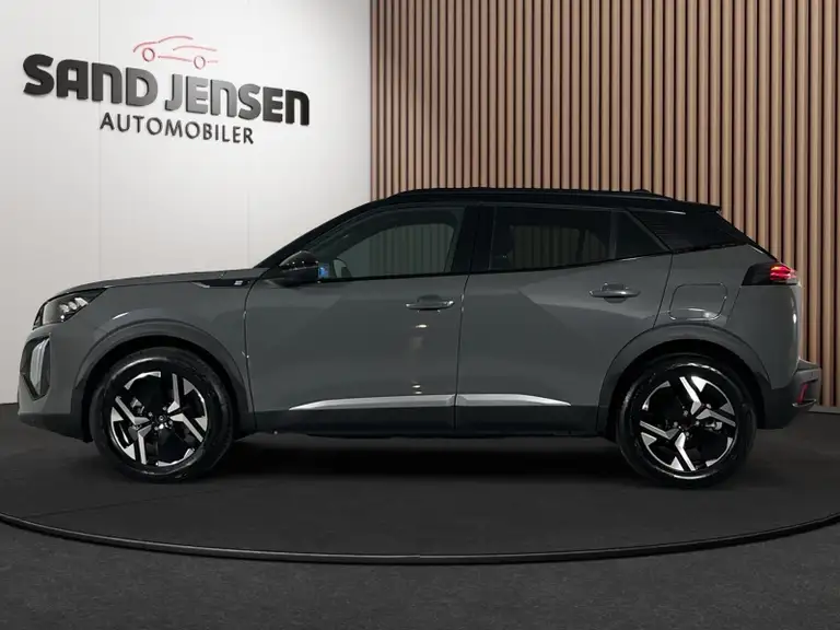 Peugeot e-2008 GT