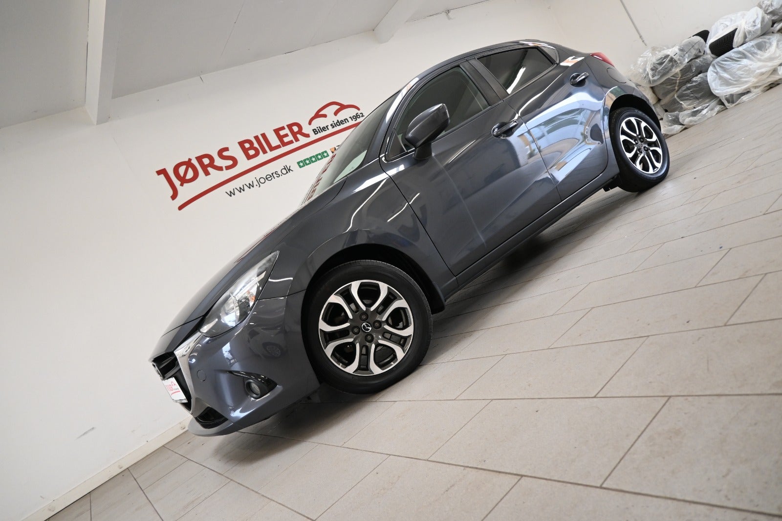 Mazda 2 SkyActiv-G 90 Nakama