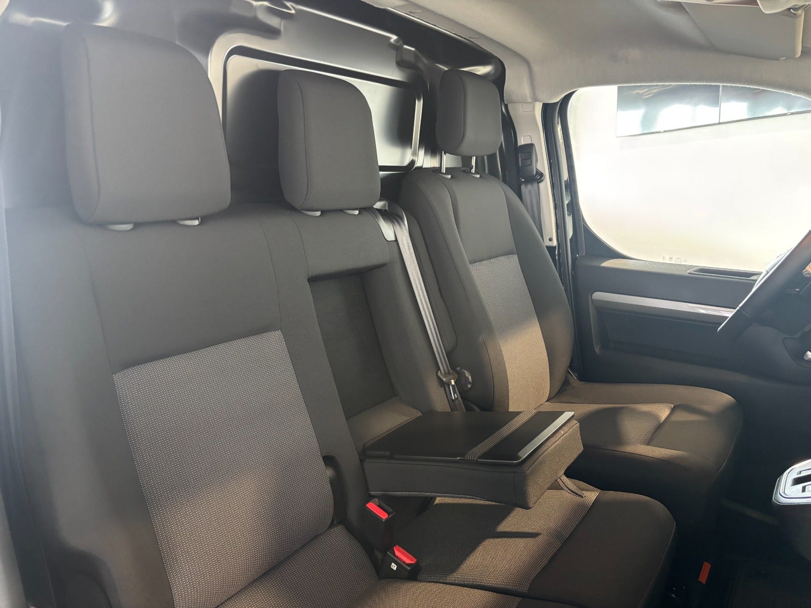 Opel Vivaro 2,0 BlueHDi 145 Innovation L2 EAT8 - 6